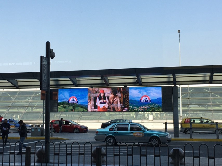 led display for bus station